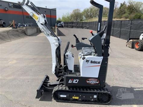 2 000lb mini excavator rental|small excavator rental near me.